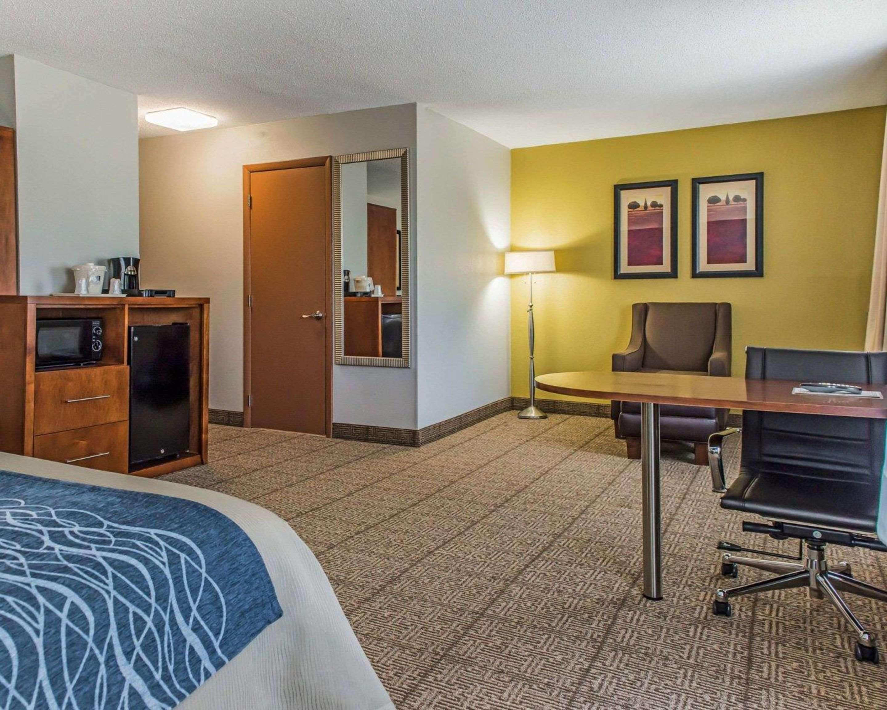 Comfort Inn Belle Vernon Extérieur photo